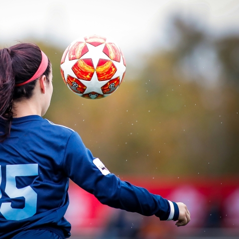 unsplash image of woman football player