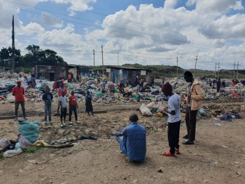Nairobi performing at Dandora informal settlement